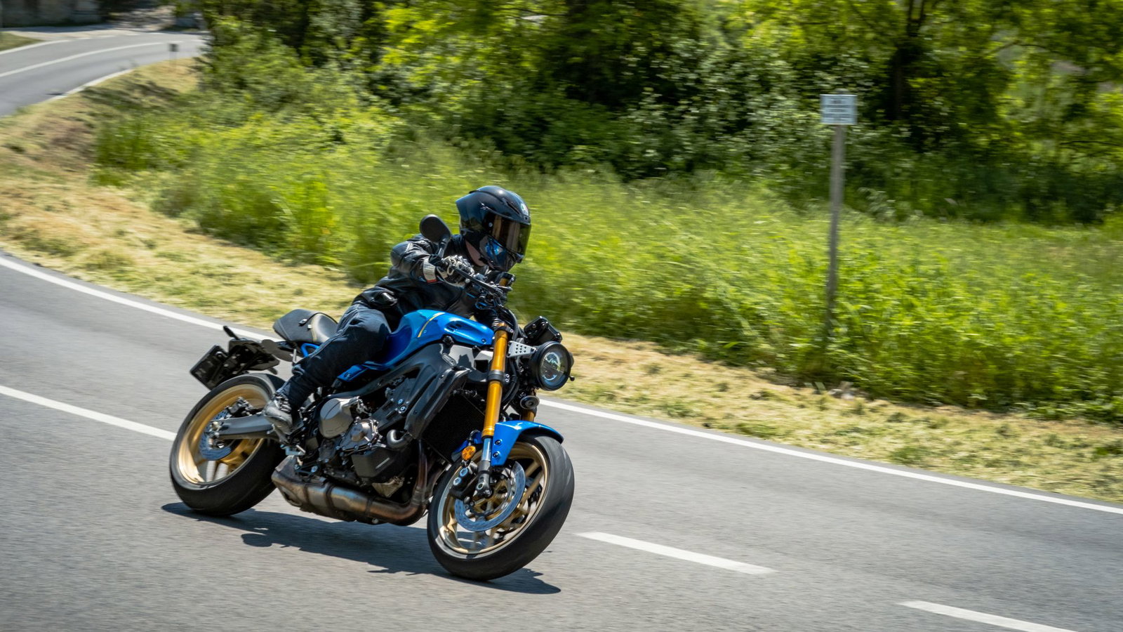 2022-XSR900-Visordown-Review